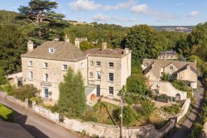 The Lawn, Selsley Road, North Woodchester, Stroud GL5 5NG