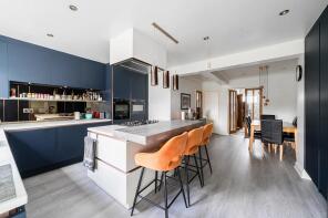 22, Parkland Avenue, Slough SL3 7LQ