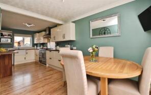 7, Hardys Road, Hull HU12 8QU