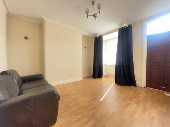 Bexley Place, Leeds, LS8 photo 4