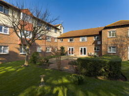 9, Freshbrook Court, Freshbrook Road, Lancing BN15 8DT