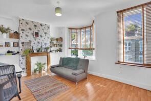 36b, Ethnard Road, London SE15 1RU