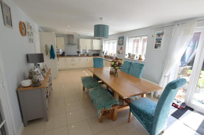 Kitchen / Diner