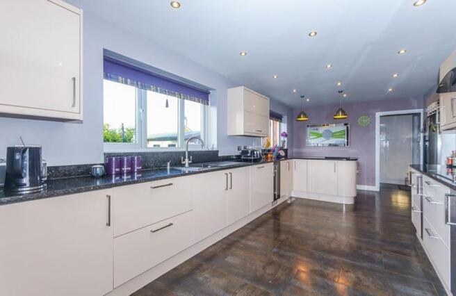 Kitchen 2