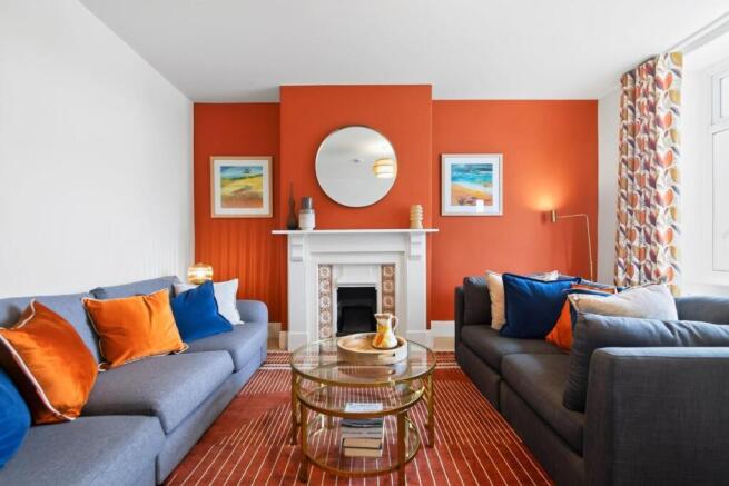 flat2-121skiptonroad-4.jpg
