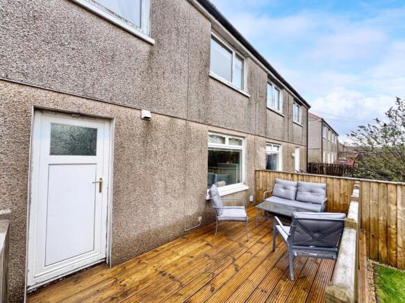 Hawthorn Crescent, Beith decking
