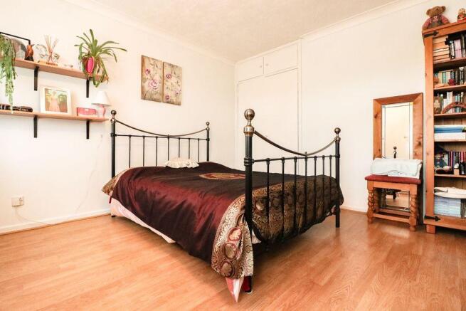 Bedroom 2 (Double)