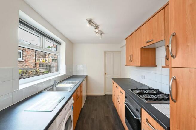 2 bed Terraced for sale Image 7