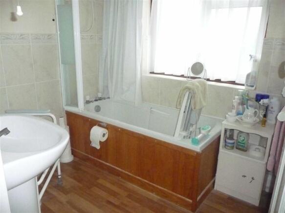 Photo 11