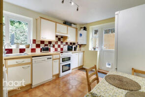 28, Valley View, Westerham TN16 3QL