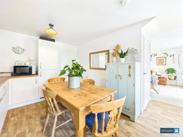 3 bed Detached for sale Image 8