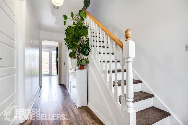 3 bed Semi-Detached for sale Image 6