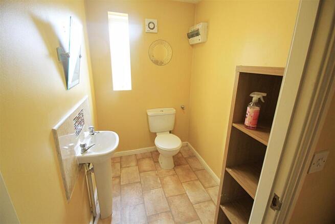 Downstairs WC.jpg