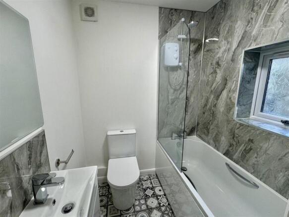 1 bed Flat to rent Image 6