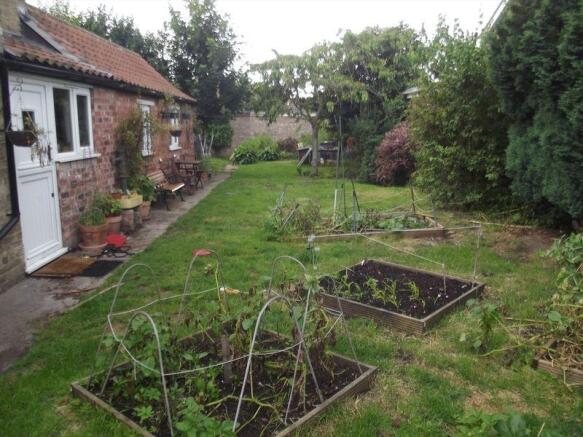 Side Gardens