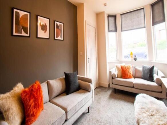 lounge 3