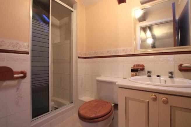 En Suite Shower Room