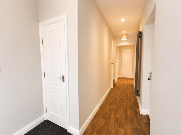 3 bed Semi-Detached for sale Image 5