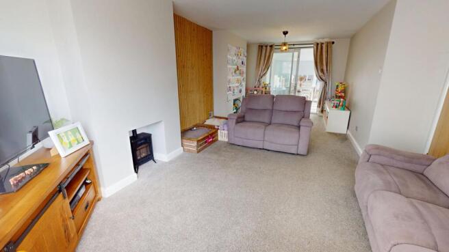 3 bed Semi-Detached for sale Image 5