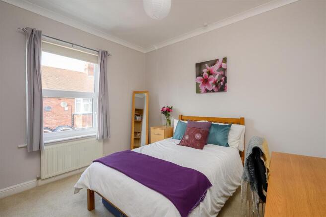 2 bed Terraced for sale Image 4