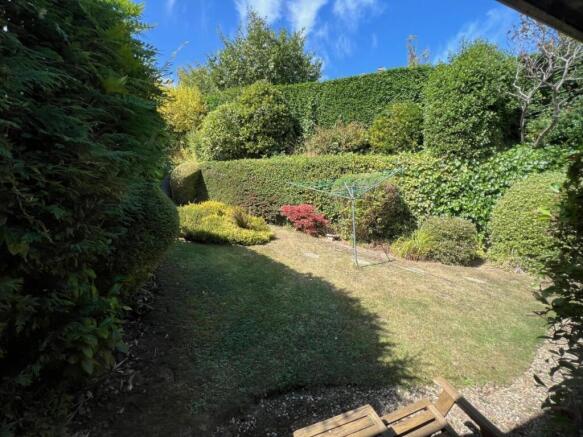8 Lambsdown - Rear Photo.jpg