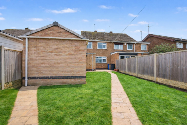 Briar gate rear.png