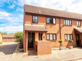 64, Wellington Place, Brentwood CM14 5XD