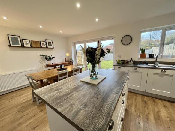 Open Plan Dining Kitchen