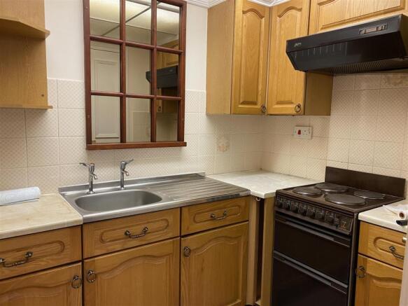 Kitchen: