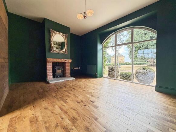 3 bed Barn Conversion for sale Image 6