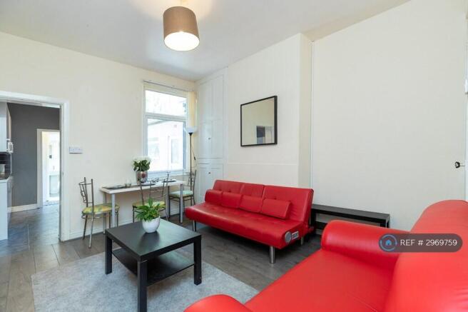 Living Dining Area