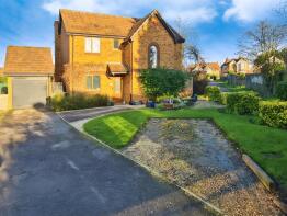 13, Chalfont Close, Bradville, Milton Keynes MK13 7HS