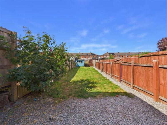 2 bed Terraced for sale Image 8