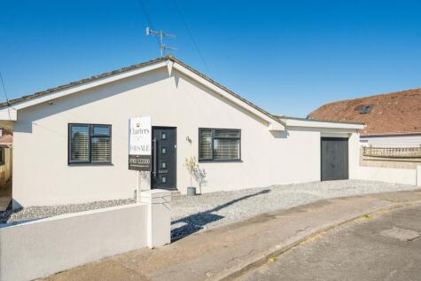 Alexandra Road, Lancing, West Sussex, BN15