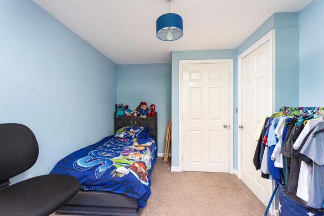 2 bed Flat for sale Image 12
