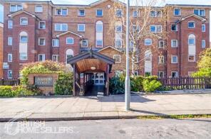 Flat 28, 100 106 Amber Court, Holland Road, Hove BN3 1LU