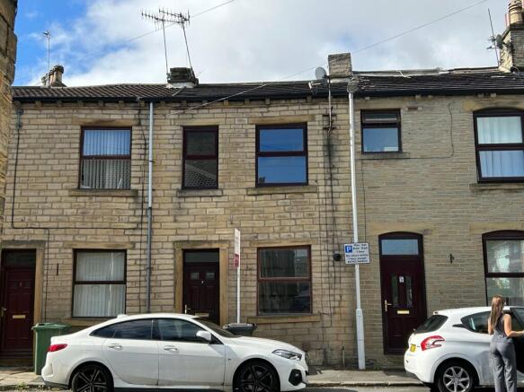 1 bed Terraced to rent Image 6