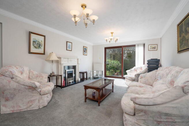 Werneth Rise, Gee Cross photo 5