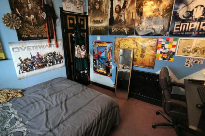 2nd Photo of Bed 2