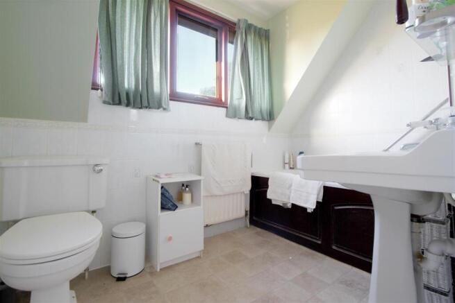 Ensuite.jpg