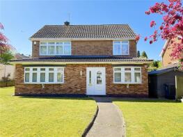 18, Summercourt Drive, Nottingham NG15 9FT