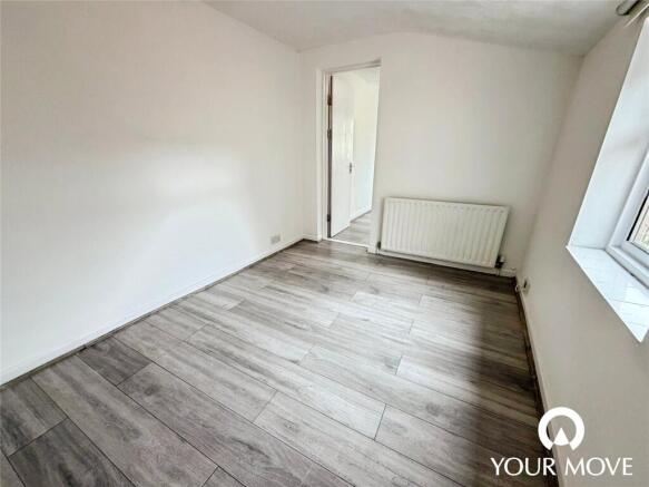 Front Bedroom 4