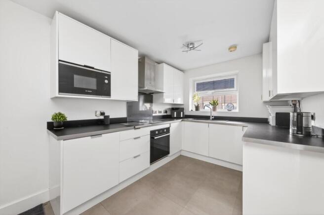 4 bed Terraced for sale Image 6
