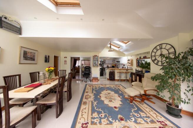 Dining/Living/Breakfast Room