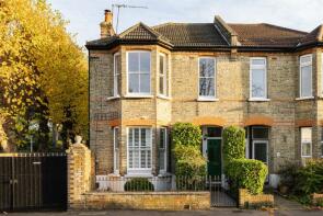 4, Voluntary Place, Wanstead, London E11 2RP