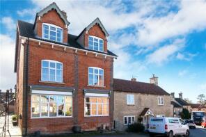 8, Market Place, Grantham NG33 4NH
