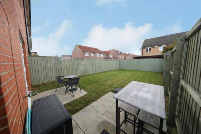 3 bed Semi-Detached for sale Image 11