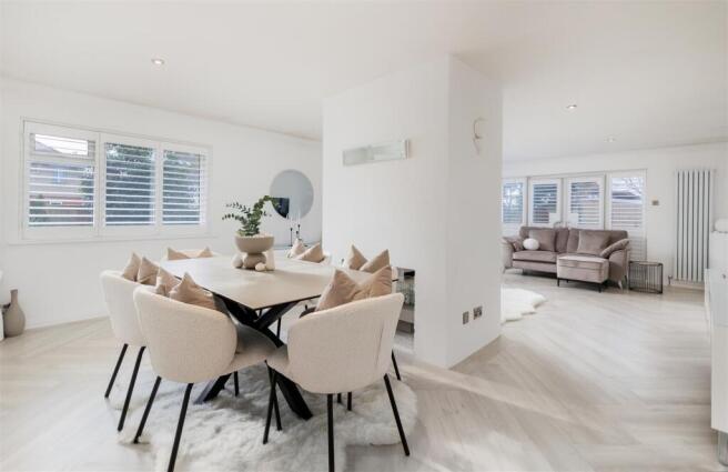 Dining Area 1