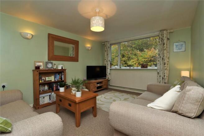 Living Room Pic 1