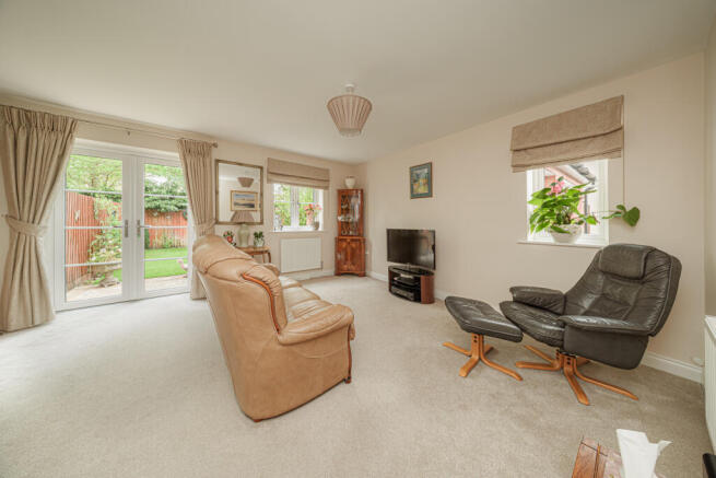 Barons Crescent, Trowbridge photo 4